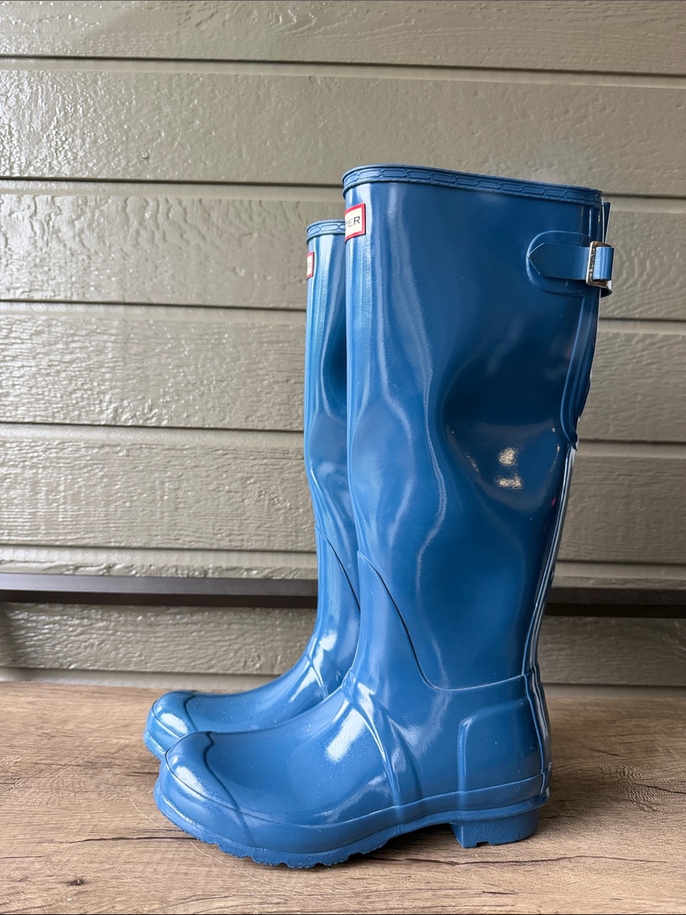 Hunter Women’s Glossy Knee-High Rain Boots in Blue size 8 - Picture 2 of 11